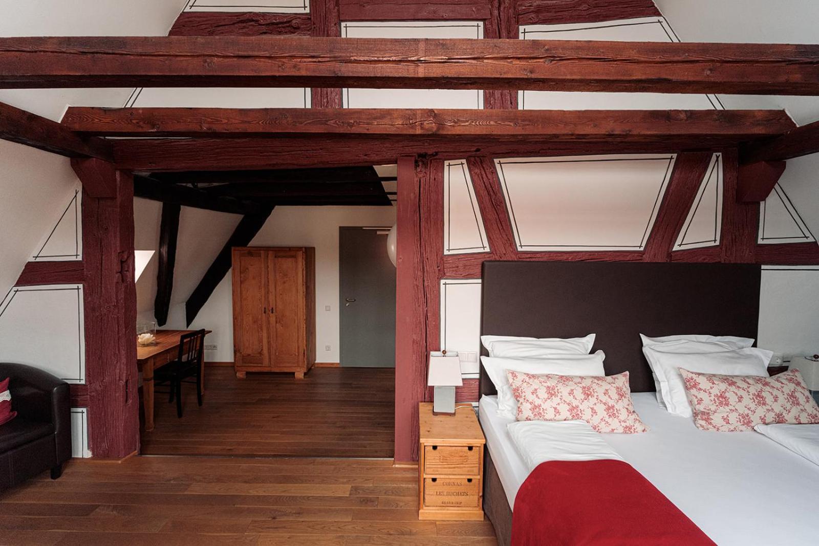 Landgasthof Zum Hasen Kleinwallstadt Bagian luar foto