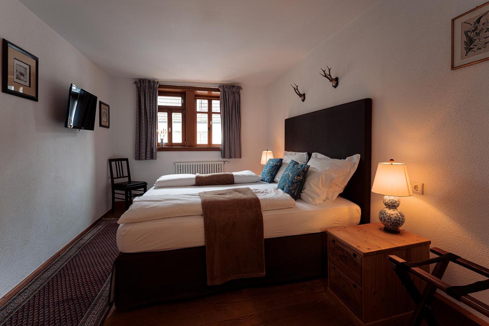 Landgasthof Zum Hasen Kleinwallstadt Bagian luar foto